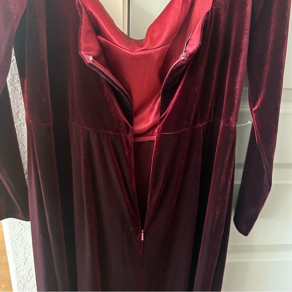New Anthropologie Jenny Yoo Rachel Red Velvet Gown BHLDN - Picture 6 of 6